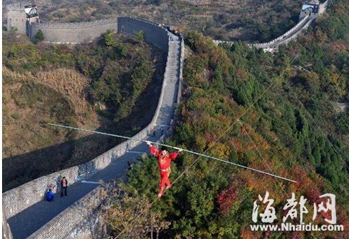傳高空王阿迪力全國巡演挑戰(zhàn)城市地標(biāo) 福建首站福州
