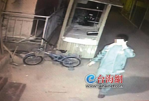 “閃電賊”連盜十幾輛車 游客一張照片鎖定嫌疑人