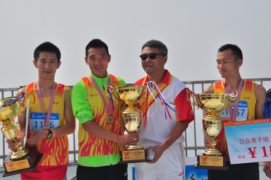 13分54秒！奧運選手勇奪廣州IFC登高賽冠軍