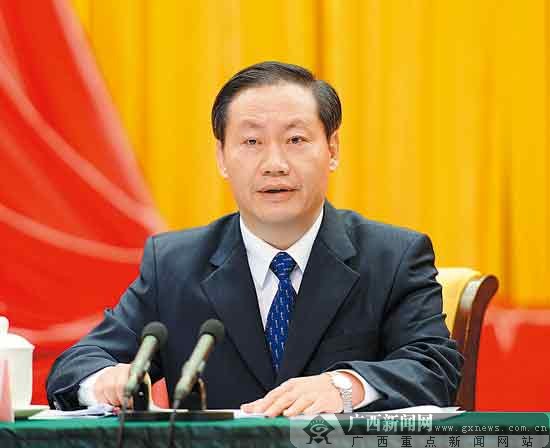 彭清華:打贏黨風(fēng)廉政建設(shè)和反腐敗斗爭攻堅戰(zhàn)、持久戰(zhàn)
