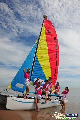 “尋找七仙女”7強(qiáng)選手體驗(yàn)國(guó)際旅游島風(fēng)情
