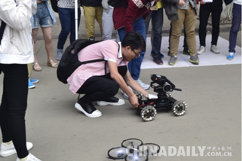 石家莊鐵道大學(xué)機(jī)械工程學(xué)院舉辦機(jī)器人路演活動(dòng)