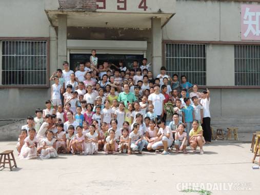 石家莊鐵道大學(xué)機(jī)械學(xué)子：奉獻(xiàn)，讓青春閃耀光芒