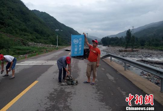 河北一景區(qū)未迎客遭水毀 投資商“拋財(cái)”搶險(xiǎn)引關(guān)注