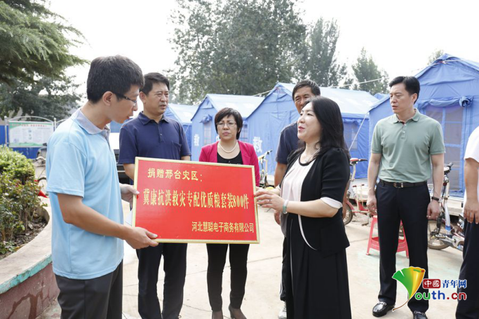 團中央“青年之聲”向邢臺大賢村小學(xué)捐贈10萬元