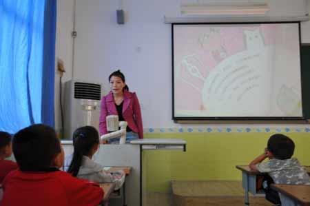 為迎教師節(jié) 鄭州一小學(xué)邀家長助教