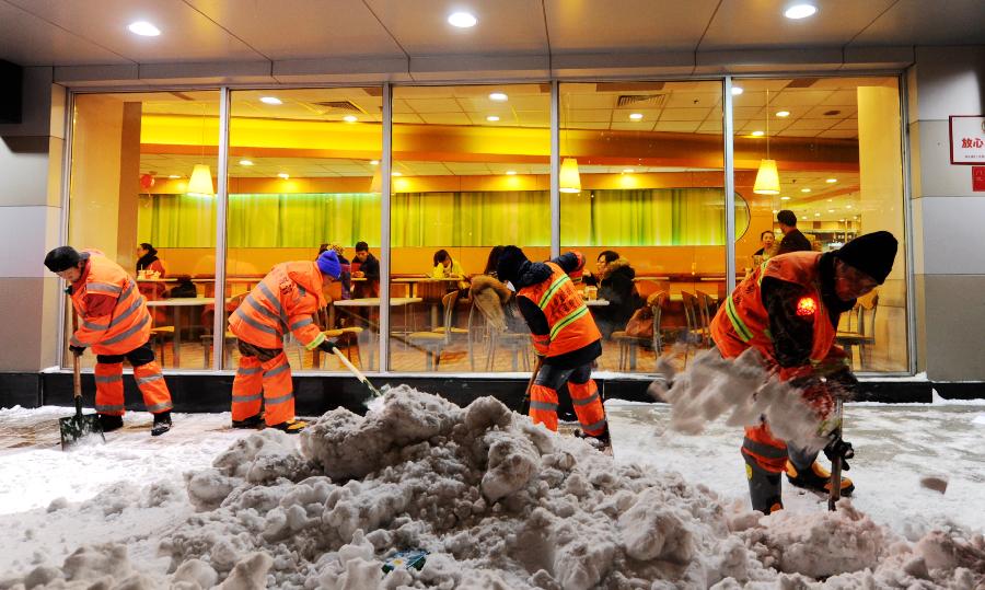 “雪不停清不停，雪不凈不收工”——暴雪過后哈爾濱發(fā)起清雪“攻堅戰(zhàn)”