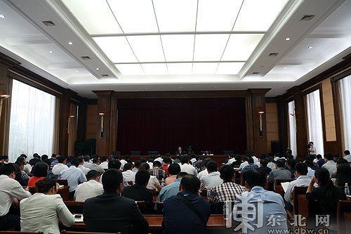 黃建盛：正身律己踐行“三嚴三實”要求 建設忠誠干凈擔當?shù)募o檢監(jiān)察隊伍
