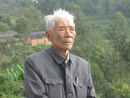 胡錦濤要求廣大黨員干部向楊善洲學(xué)習(xí)