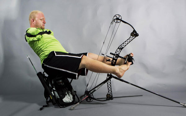 US Paralympic archer Matt Stutzman, who was born without arms, will be representing the US in the upcoming 2012 Paralympic Games in London. US Paralympic archer showing off archery technique