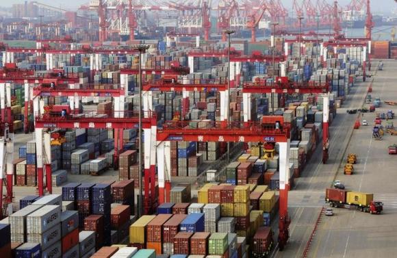Foreign trade poised to grow faster in 2015