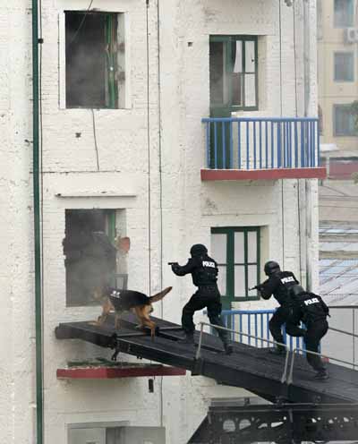 Anti-riot drill,,