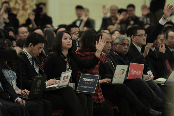 Premier Wen meets the press