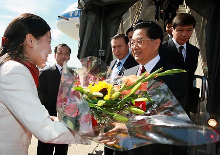 Chinese president arrives in US for UN meetings, G20 summit