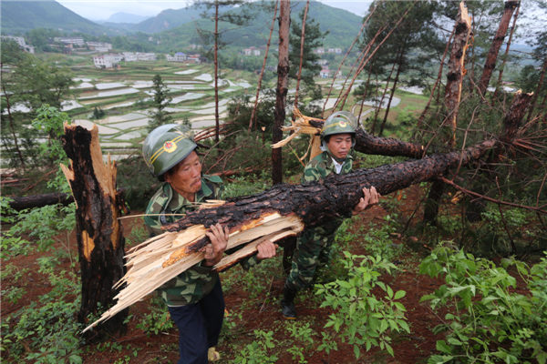 Rainstorms hammer southern part of China