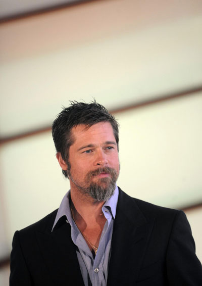 Brad Pitt promotes