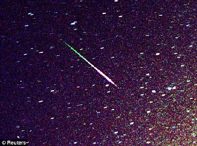 地球生命源起宇宙？隕石樣本釋疑團(tuán)