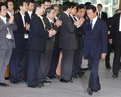 分析：日本新首相面臨挑戰(zhàn)多多