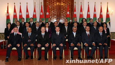 約旦國(guó)王宣布解散議會(huì)提前舉行大選 或?yàn)榉€(wěn)定民心