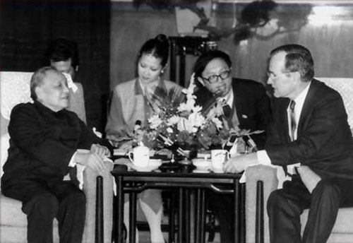 圖說(shuō)中美領(lǐng)導(dǎo)人歷次會(huì)晤及活動(dòng)