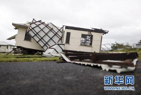 澳大利亞颶風(fēng)致17萬戶居民斷電 無中國人受傷報告