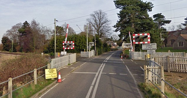 英國殘疾人被火車撞上僅受輕傷 政府成立調(diào)查組