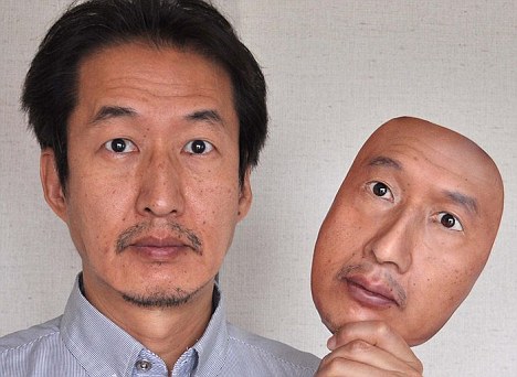 花高價(jià)做張假臉當(dāng)面具？日本公司3D立體照片惟妙惟肖