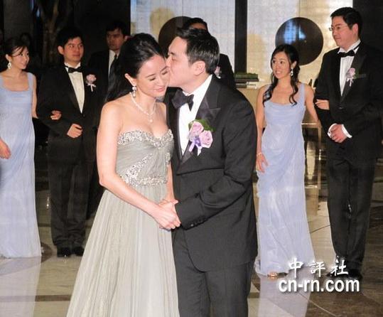 臺塑長孫王泉仁新婚夫妻亮相（組圖）