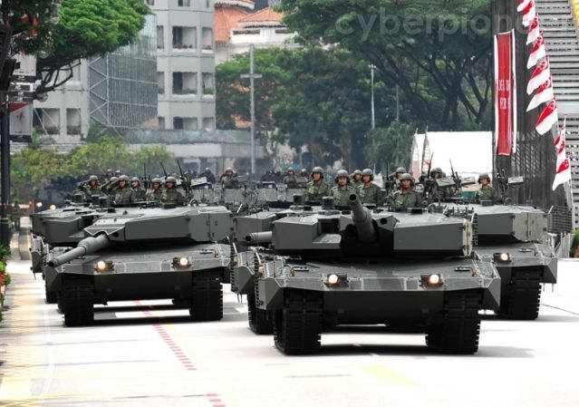 新加坡舉行盛大閱兵慶祝建國45周年