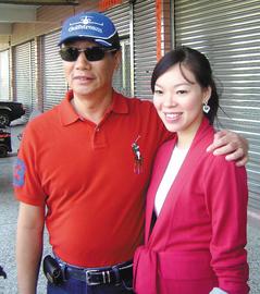 郭臺銘妻子產(chǎn)下健康男嬰 重逾3000克母子均安