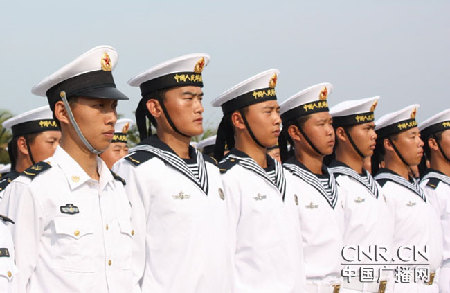 南海艦隊(duì)千余新兵接受檢閱