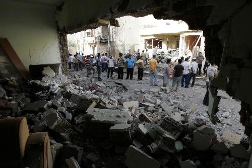 伊拉克發(fā)生多起爆炸襲擊63人死亡150人受傷 “基地”宣布負(fù)責(zé)