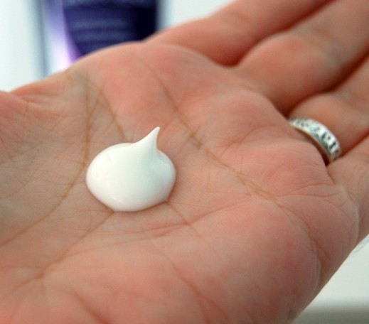 美研究人員發(fā)明納米級(jí)護(hù)膚乳液 未來或只需涂抹即可預(yù)防皮膚癌