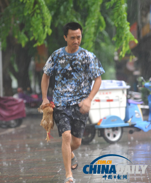 臺風“啟德”影響海南 局地暴雨