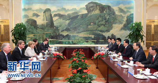 胡錦濤會(huì)見(jiàn)德國(guó)總理默克爾
