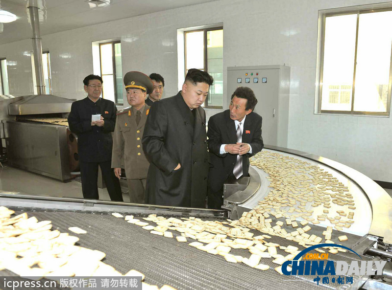 金正恩視察食品加工廠 對日常工作進(jìn)行現(xiàn)場指導(dǎo)