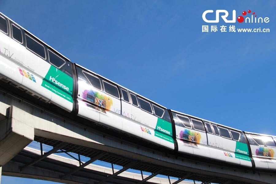 美國CES展 海信廣告現(xiàn)身拉斯維加斯擺渡小火車
