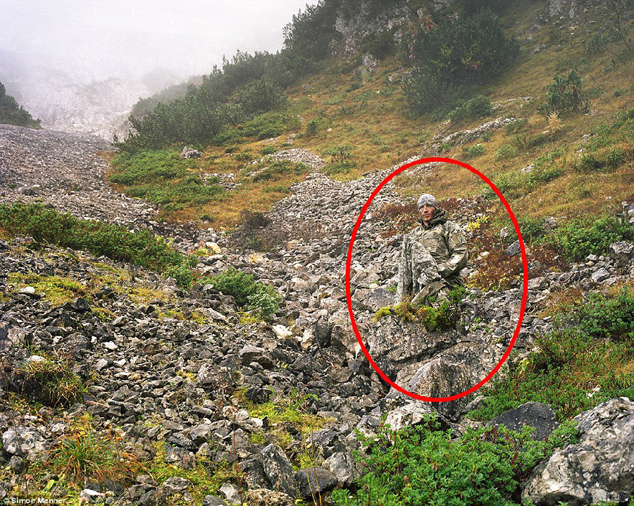 德國(guó)軍隊(duì)狙擊手藏身術(shù):與自然融為一體