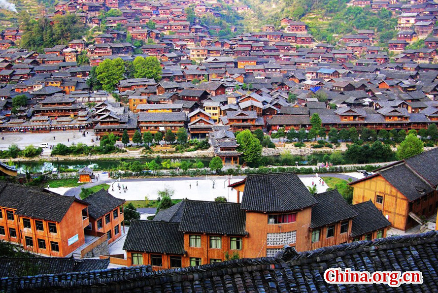 A visit to the biggest Miao village in China
