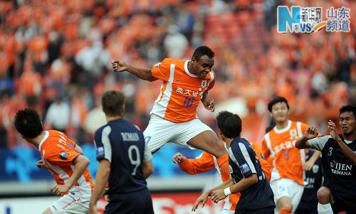 亞冠：山東魯能勝印尼阿雷馬