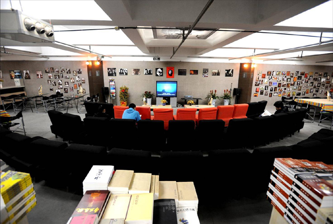 先鋒書店發(fā)展歷程