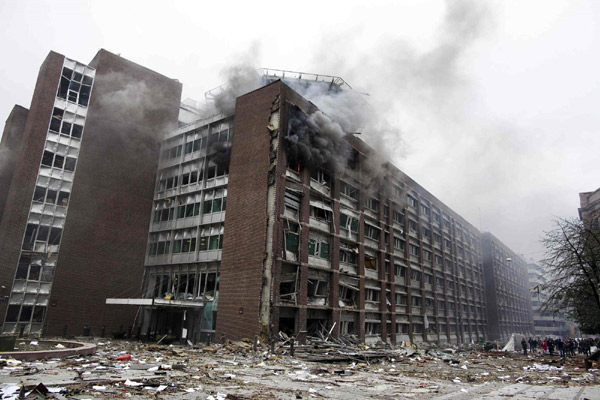 91 killed in Norway island massacre, capital blast