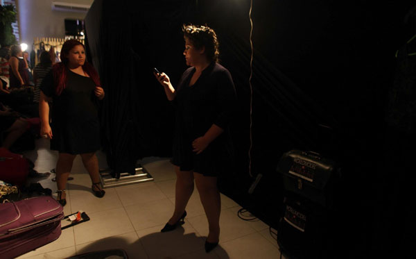 Competitors talk backstage before the Miss Brazil Plus-Size beauty contest in Sao Paulo January 29, 2012. Picture taken January 29, 2012 Miss Brazil Plus-Size beauty contest