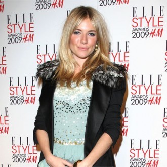Sienna Miller chooses Cate