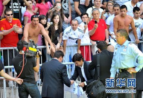 “再見，隊長！”——傳奇勞爾告別皇馬