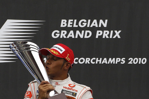 F1比利時(shí)站：漢密爾頓全程領(lǐng)先獲勝