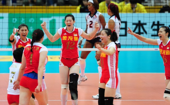 女排世錦賽：中國(guó)生死戰(zhàn)3:0勝多米尼加小組晉級(jí)