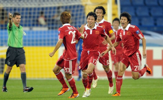 亞洲杯：中國隊(duì)2:0完勝10人科威特 取得開門紅