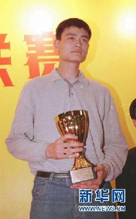 “難說(shuō)再見(jiàn)！”：姚明NBA生涯全回顧