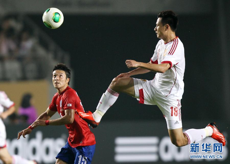 東亞杯：曾誠(chéng)奮勇屢救險(xiǎn) 國(guó)足0:0戰(zhàn)平韓國(guó)